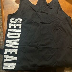 Black seidwear muscle stringer size large